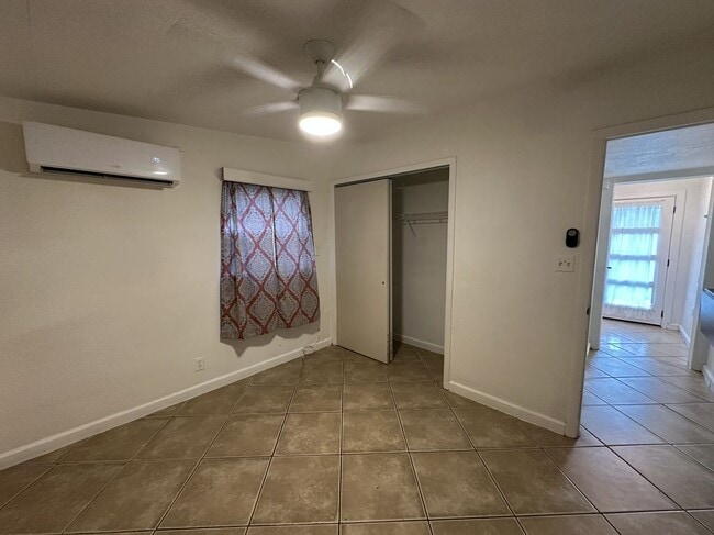 Photo - 4719 S 88th St