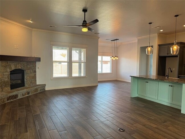 Photo - 8409 NW 133rd St