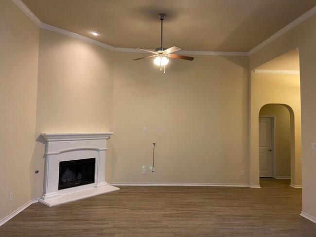 Photo - 4512 Gunnison Dr