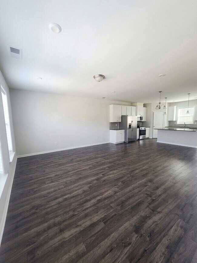 311 Mahone Dr