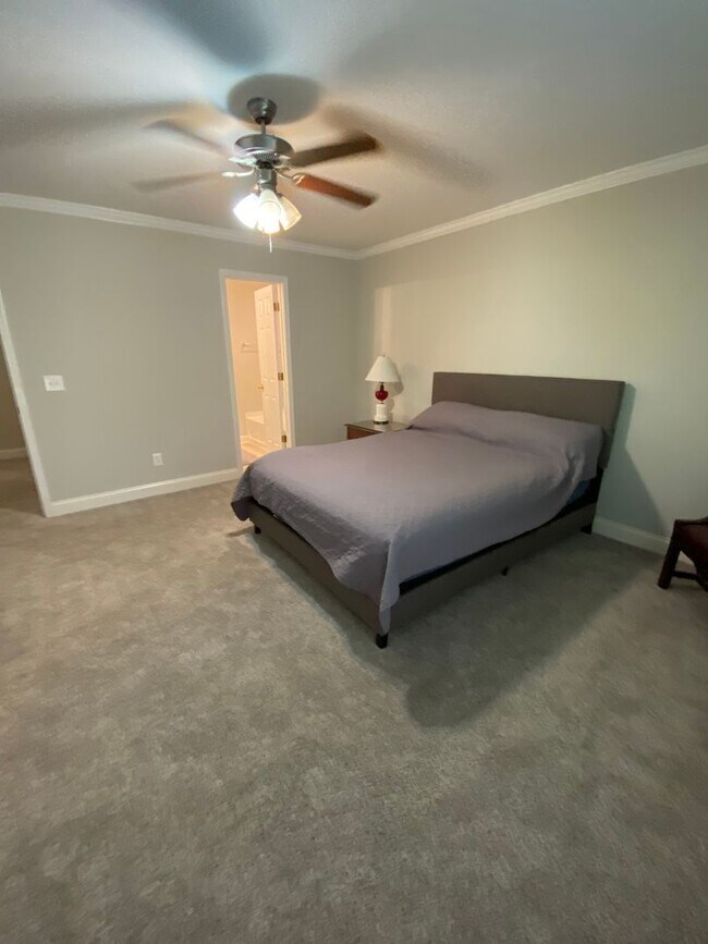 Fully Furnished (or not) in Hampton Forest! Townhome Townhome Rental in Columbia SC