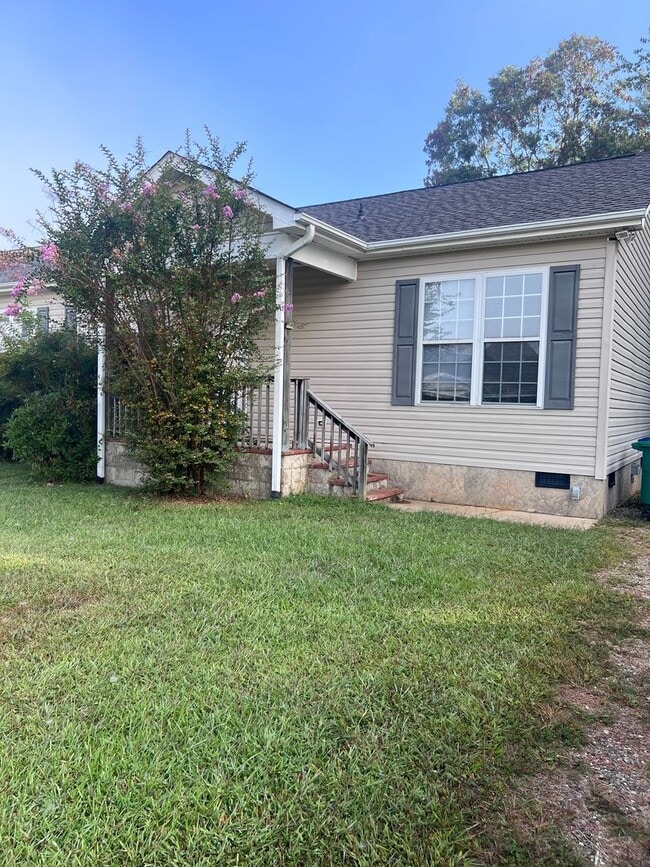 Building Photo - 35 Spicewood Rd Unit A