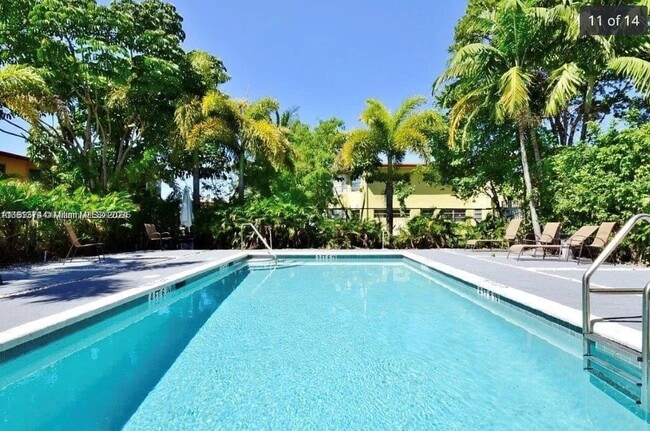 Photo - 1791 NE Miami Gardens Dr Unidad E203