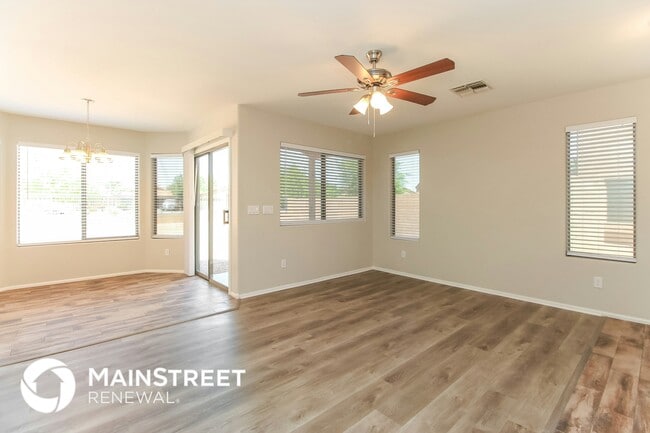 Photo - 1320 E Julie Ave