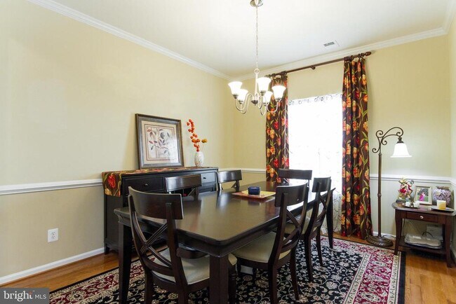 Photo - 46 Bismark Dr