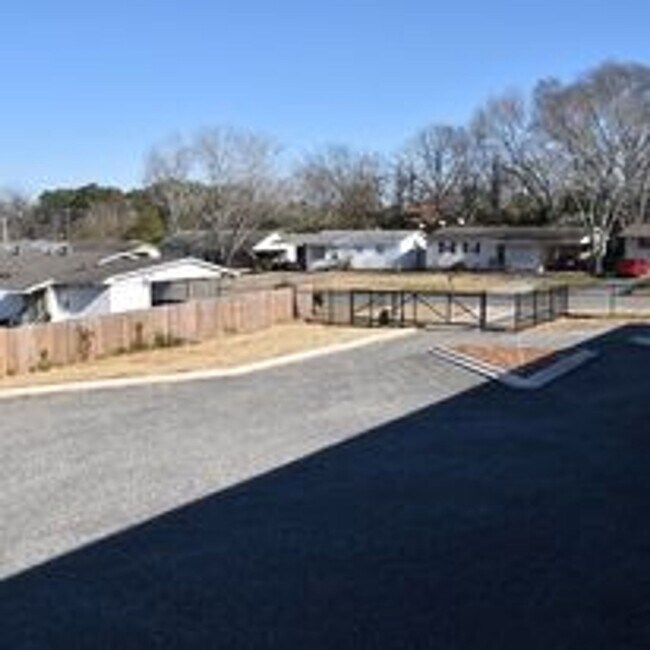 Woodridge Crossing Apartments Little Rock, AR