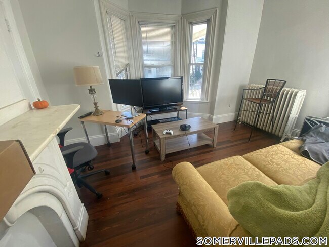 Photo - 76 Curtis St Unidad 1