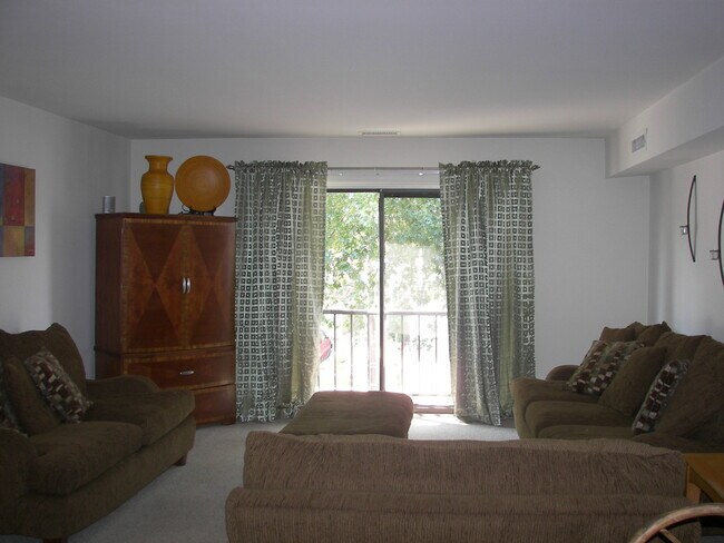 Photo - Woodbridge Mews