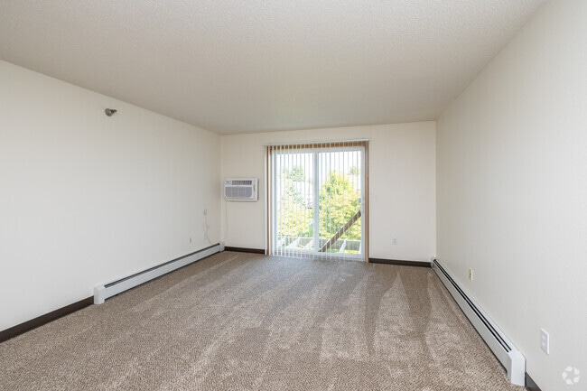 2 habitaciones, 2 baños, 1064 pies cuadrados, sala de estar