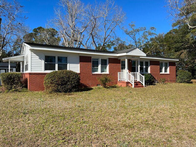 Photo - 217 Myrtle Avenue