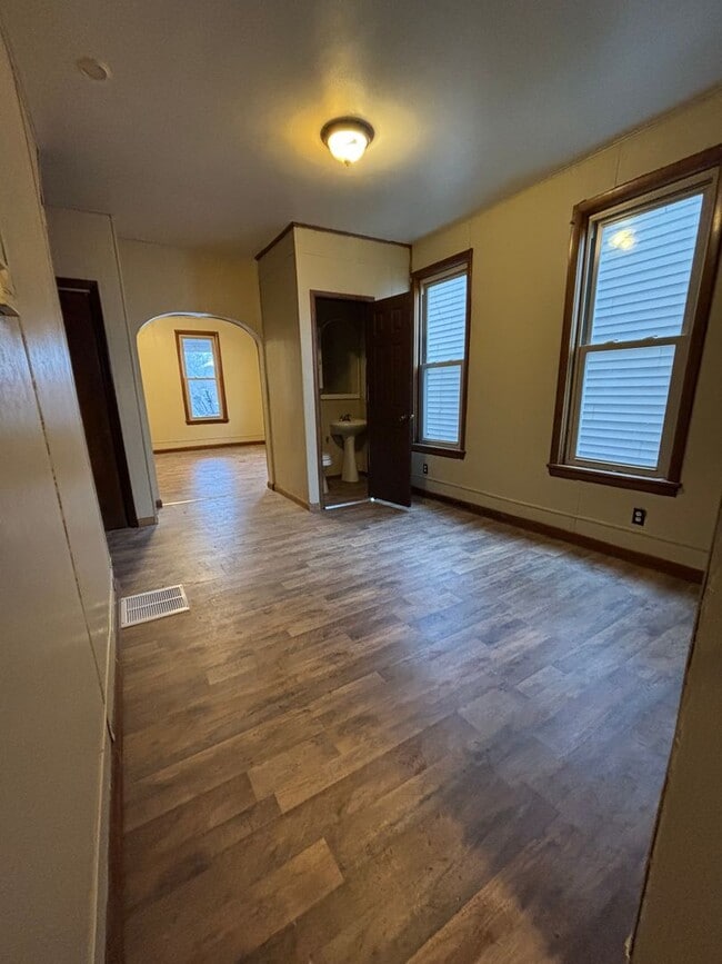 Photo - 3 Bdrm 1.5 Bath Duplex in Union Township Unidad 9 Madonna Dr. Apt. 1