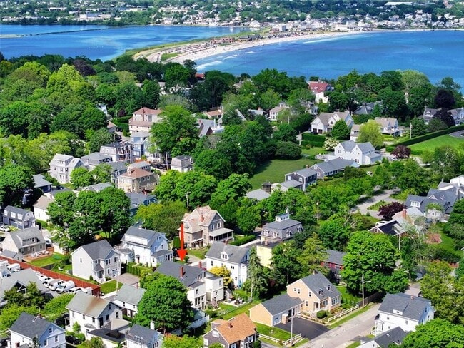 Photo - 61 E Bowery St