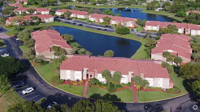 Siesta Key Apartments - Tivoli Park