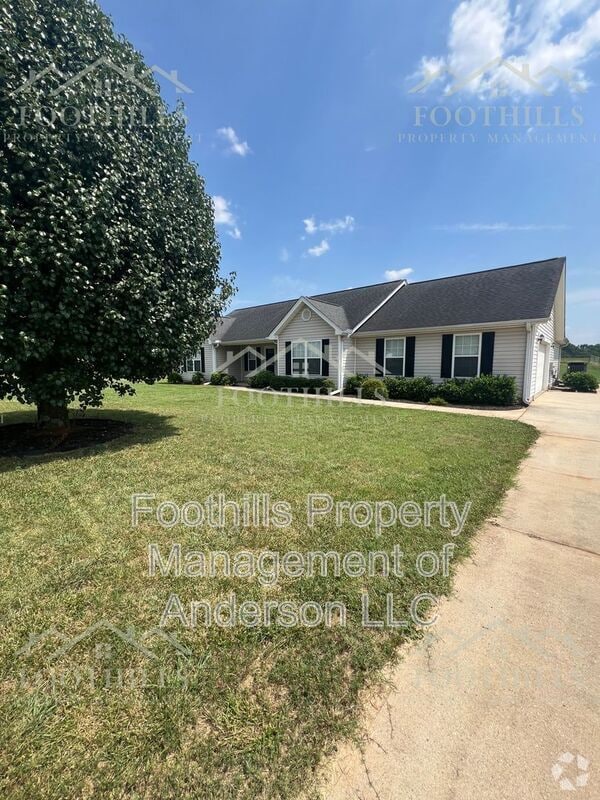 Building Photo - 119 McClain Lake Drive Rental