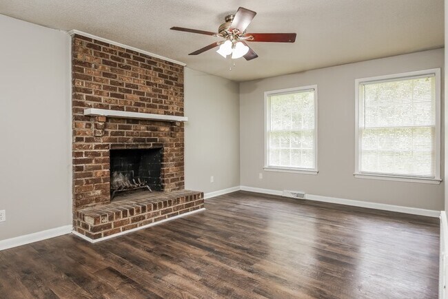 Photo - 3 Bedroom Charleston Home
