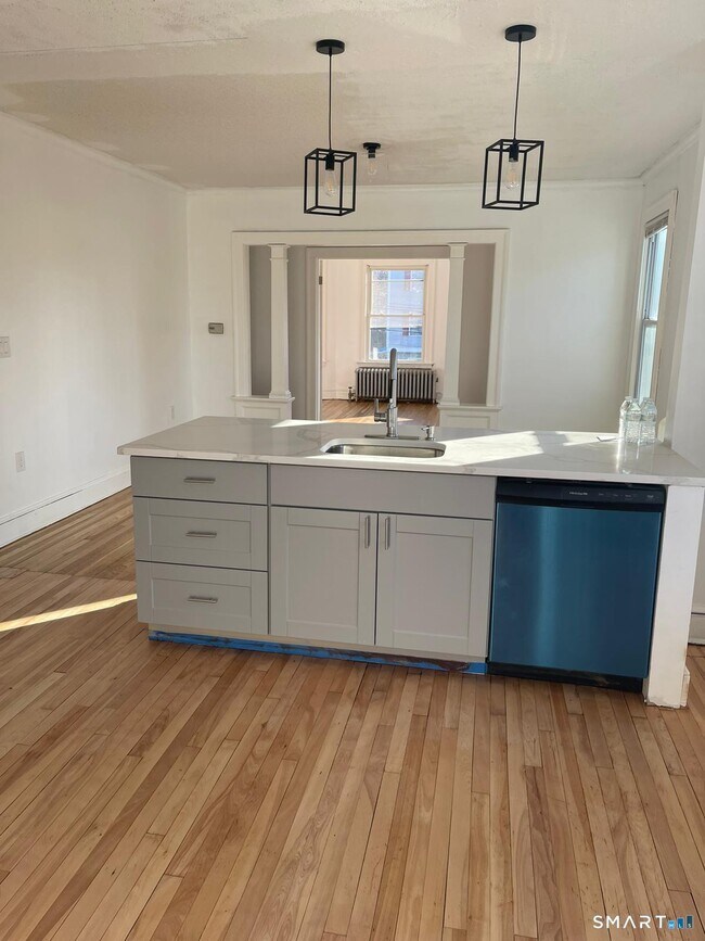 Photo - 69 Kimball Dr