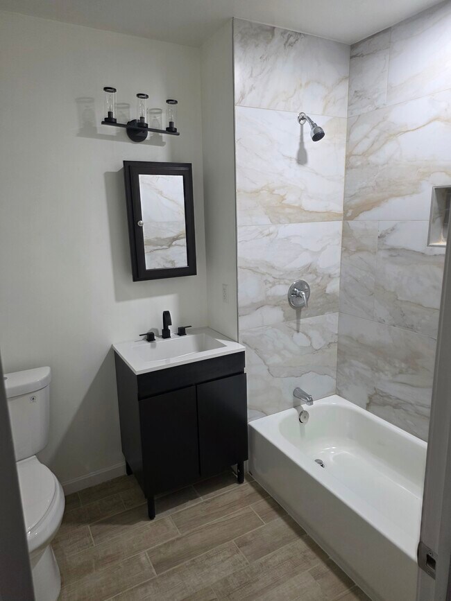 Photo - 1511 E Lafayette Ave