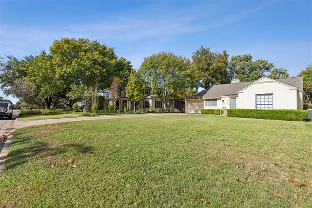 Photo - 3726 Westcliff Rd S