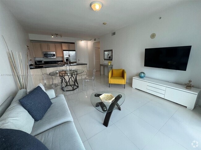 Building Photo - 1111 SW 1st Ave Unit 3121-N Rental