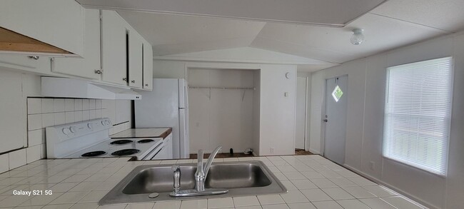 Photo - 701 Trollingwood-Hawfields Rd. lot 3