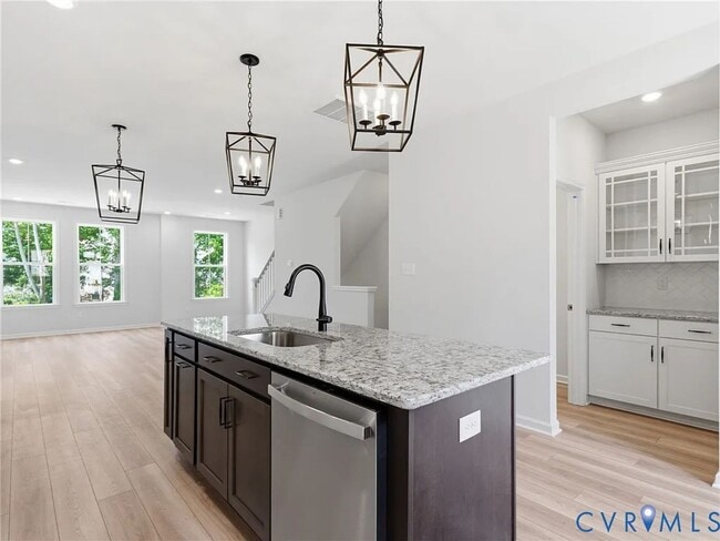 Photo - 13813 Riverlight Dr