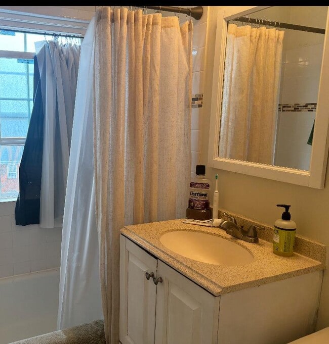 Building Photo - 41 Prospect Ave Unit 41-2A