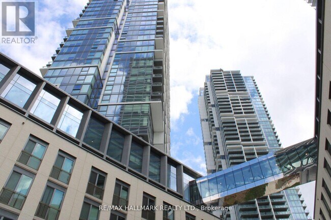 Photo - 1000 Portage Pkwy Unit 5008