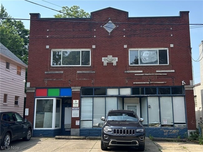 Building Photo - 1028 Jefferson Ave Rental