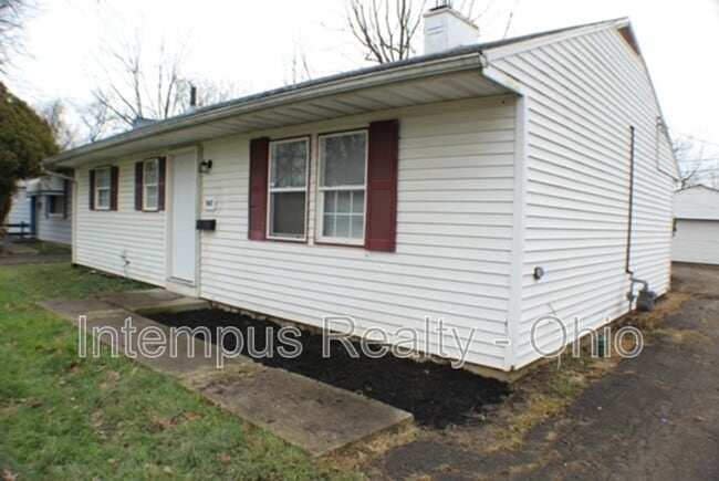 Photo - 967 Duxberry Ave