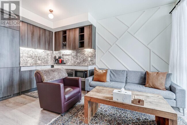 Photo - 101 Erskine Ave Unit 1508