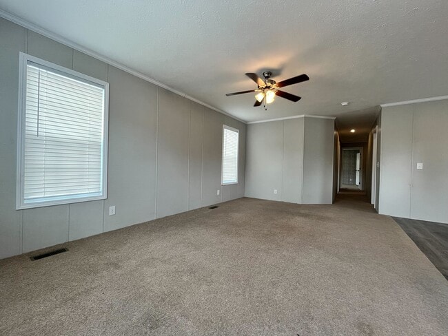 Photo - 1400 Georgia St