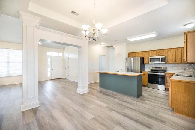 Photo - 807 Loudon Hill Dr