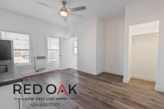Photo - 744 Beacon Ave Unidad 503 Rental