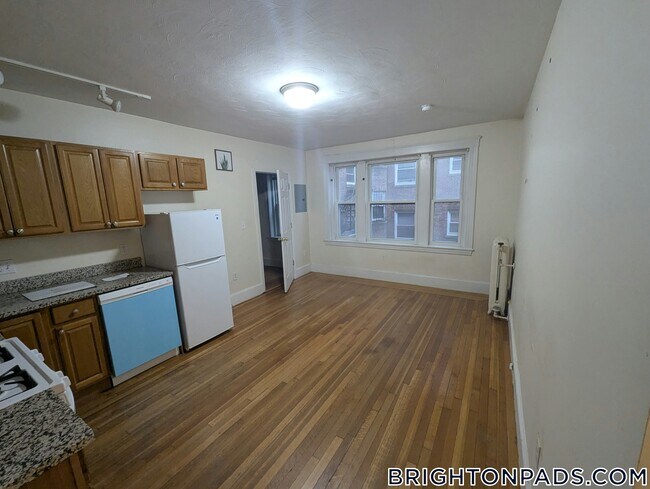 Photo - 1615 Commonwealth Ave Unidad 11