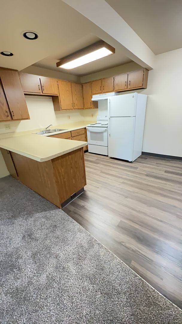 Photo - Brookside Apartments