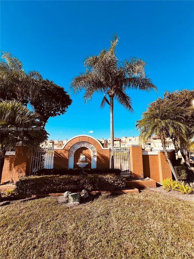 Building Photo - 380 NW 85th Pl Unit 1406