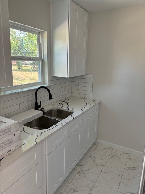 Photo - 8167 Redfern Dr