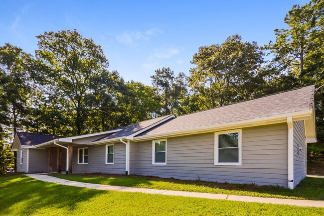 Building Photo - 1407 Hillside Pl SE Rental