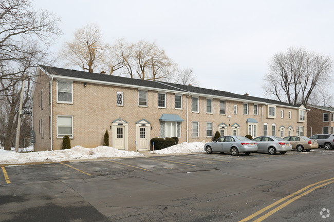 Beechwood Manor Apartments - Beechwood Manor Apartments