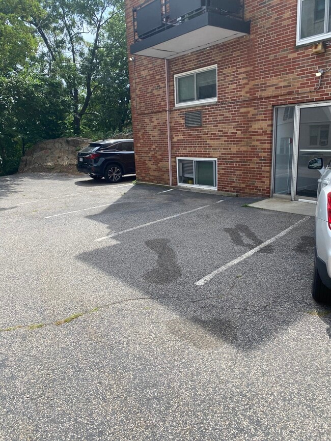 Photo - 15 Euston Rd Unit 2