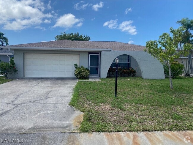 Building Photo - 9801 Owlclover St Rental
