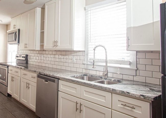 Photo - 617 S 6th St