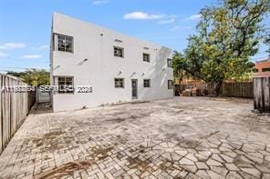 Photo - 572 NE 67th St Unit 5