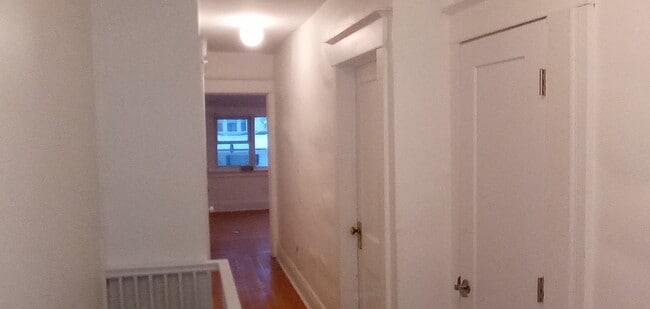 Photo - 7 Harris Av Unit Apt A