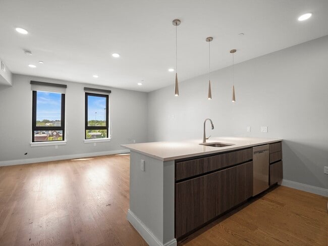 Photo - 9 Central St Unit 310