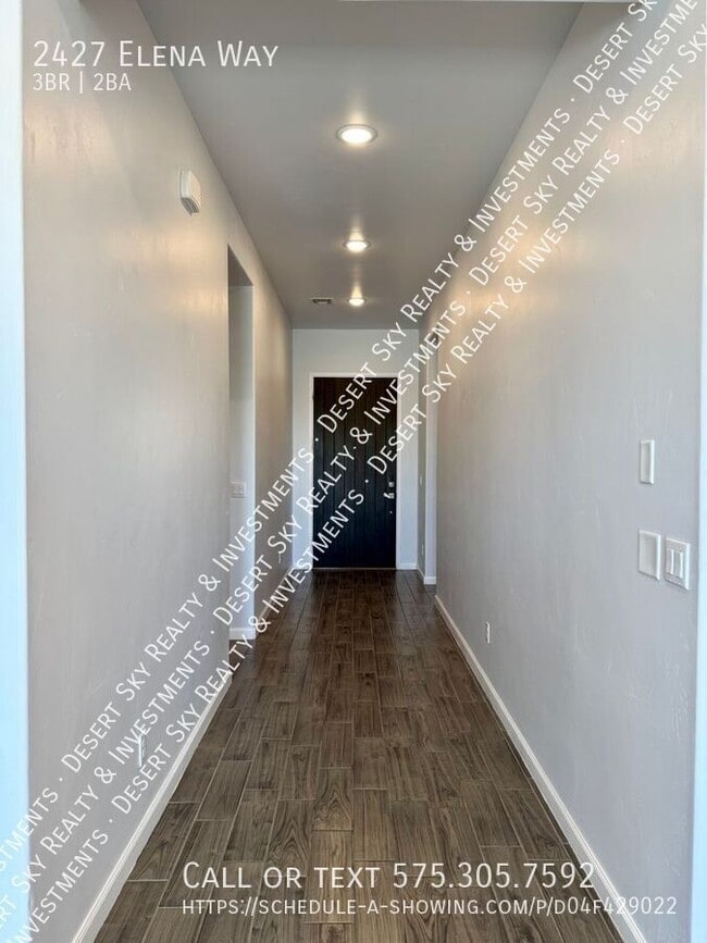 2427 Elena Way