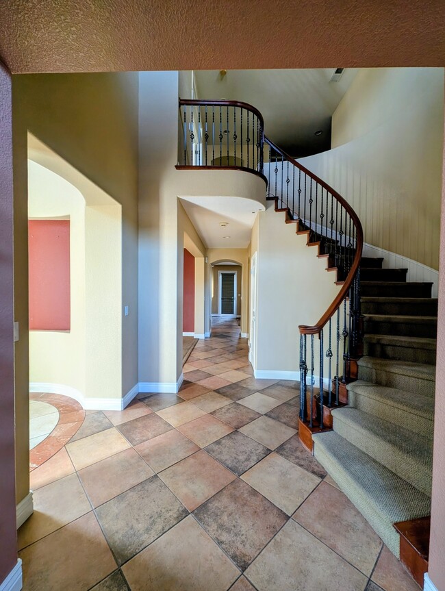 Photo - 430 Cicada Ct