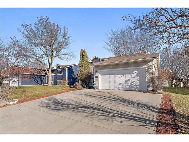 Photo - 13753 Glenhurst Ave