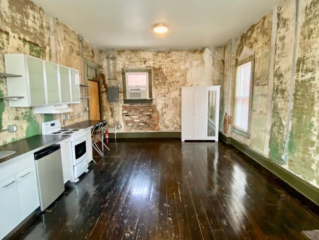 Photo - Unique Downtown Studio Apartment Unit 201