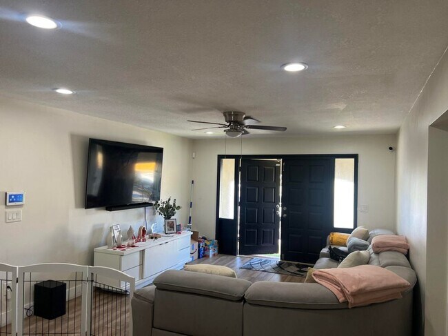 Photo - 5603 Parker Ave